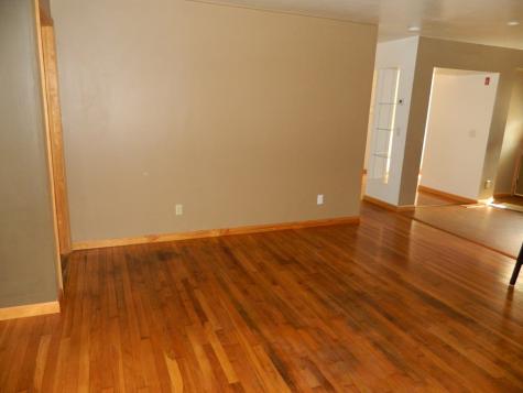 8 School Street Peru NY 12972