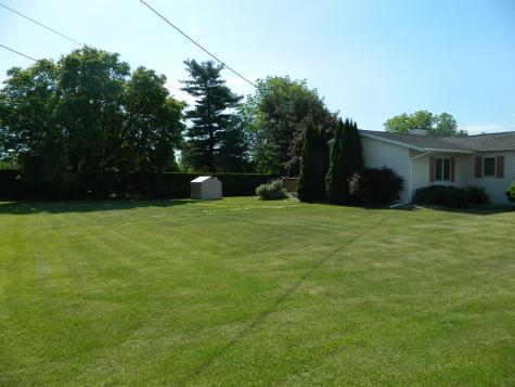 8 School Street Peru NY 12972