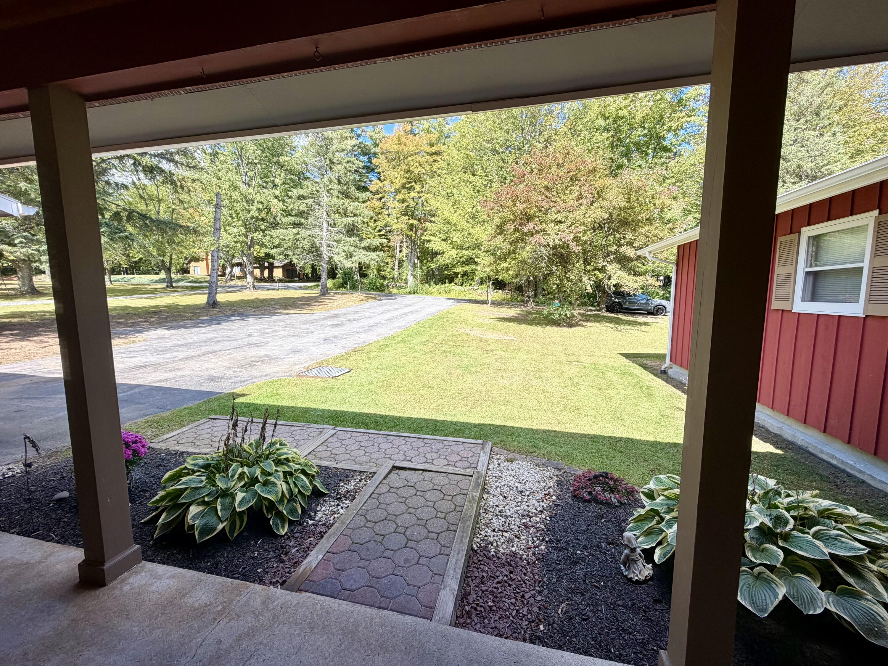 27 Signor Road Peru NY 12972