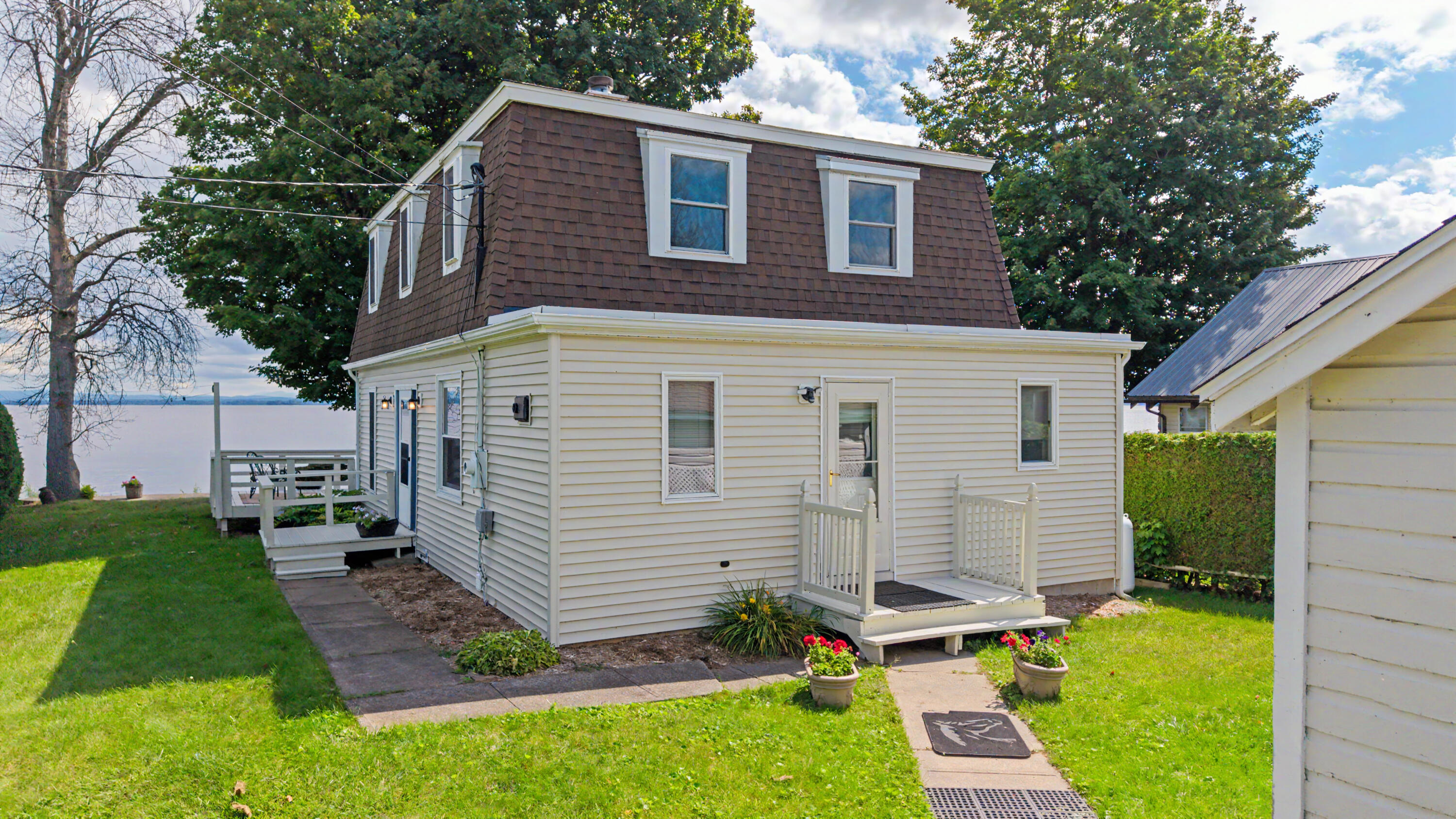 30 Cooper Drive Plattsburgh NY 12901