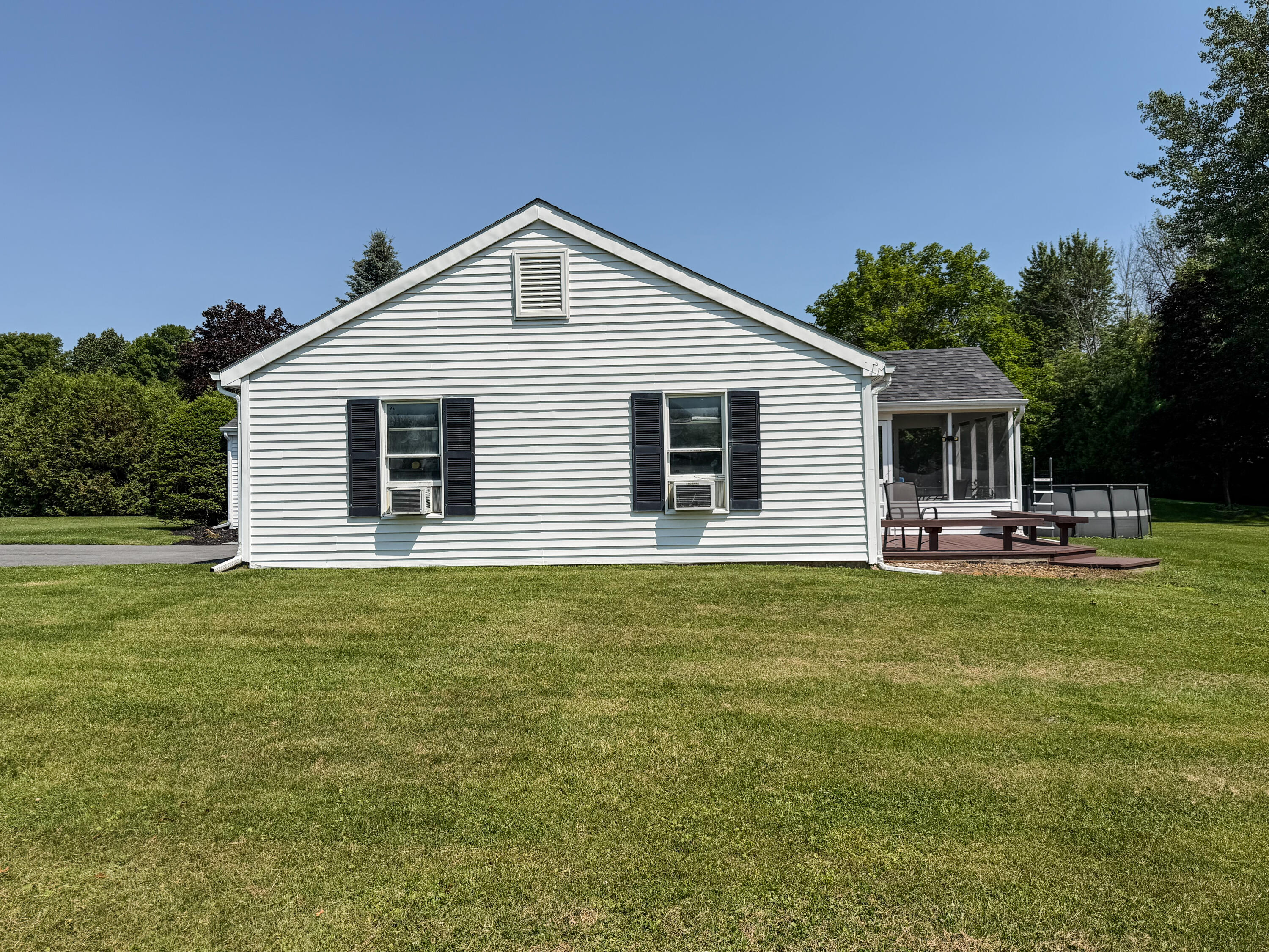 38 Melody Lane Plattsburgh NY 12901