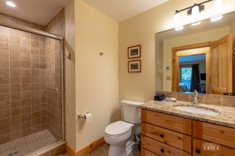 17 Cimarron Trail Lake Placid NY 12946