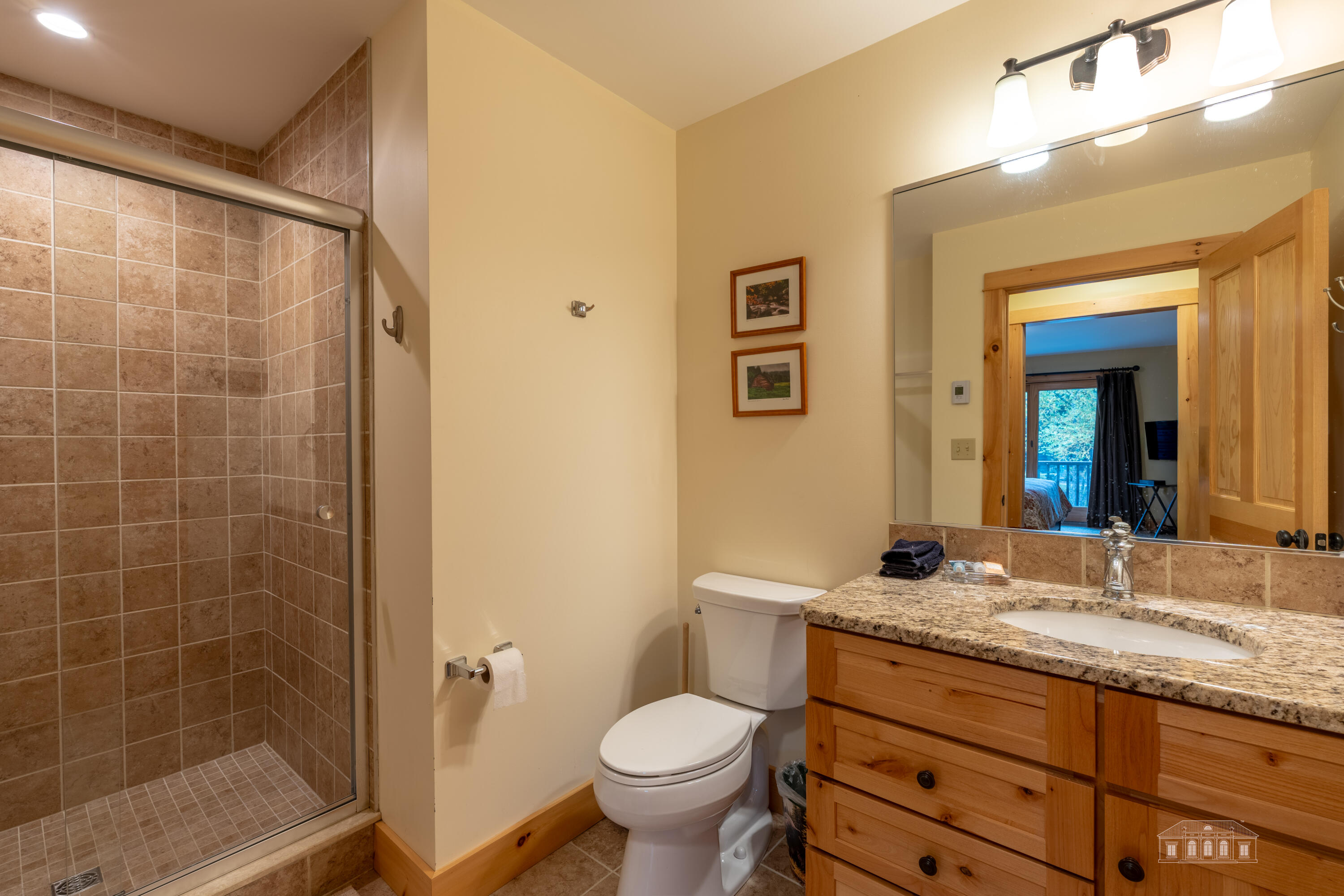 17 Cimarron Trail Lake Placid NY 12946