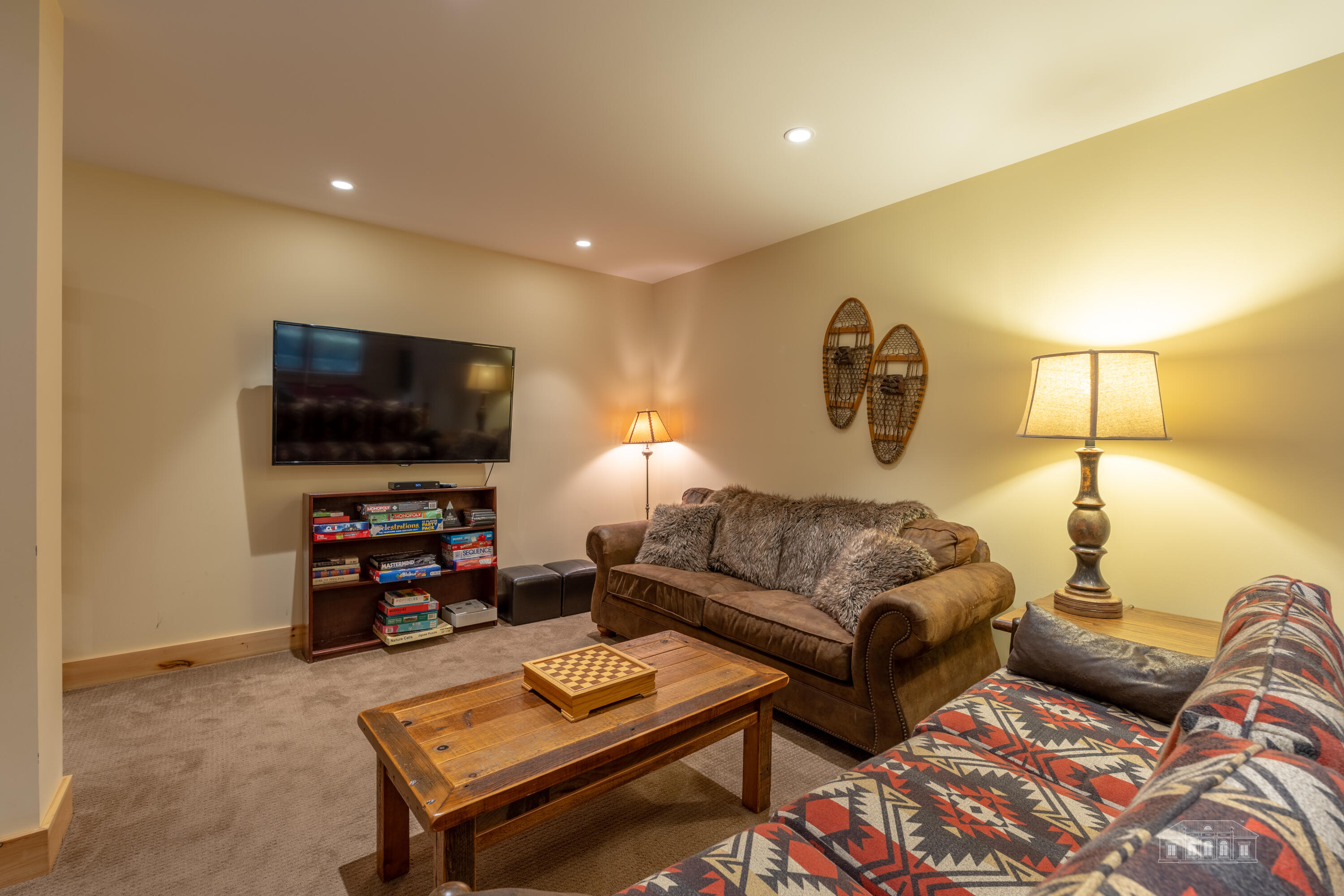 17 Cimarron Trail Lake Placid NY 12946