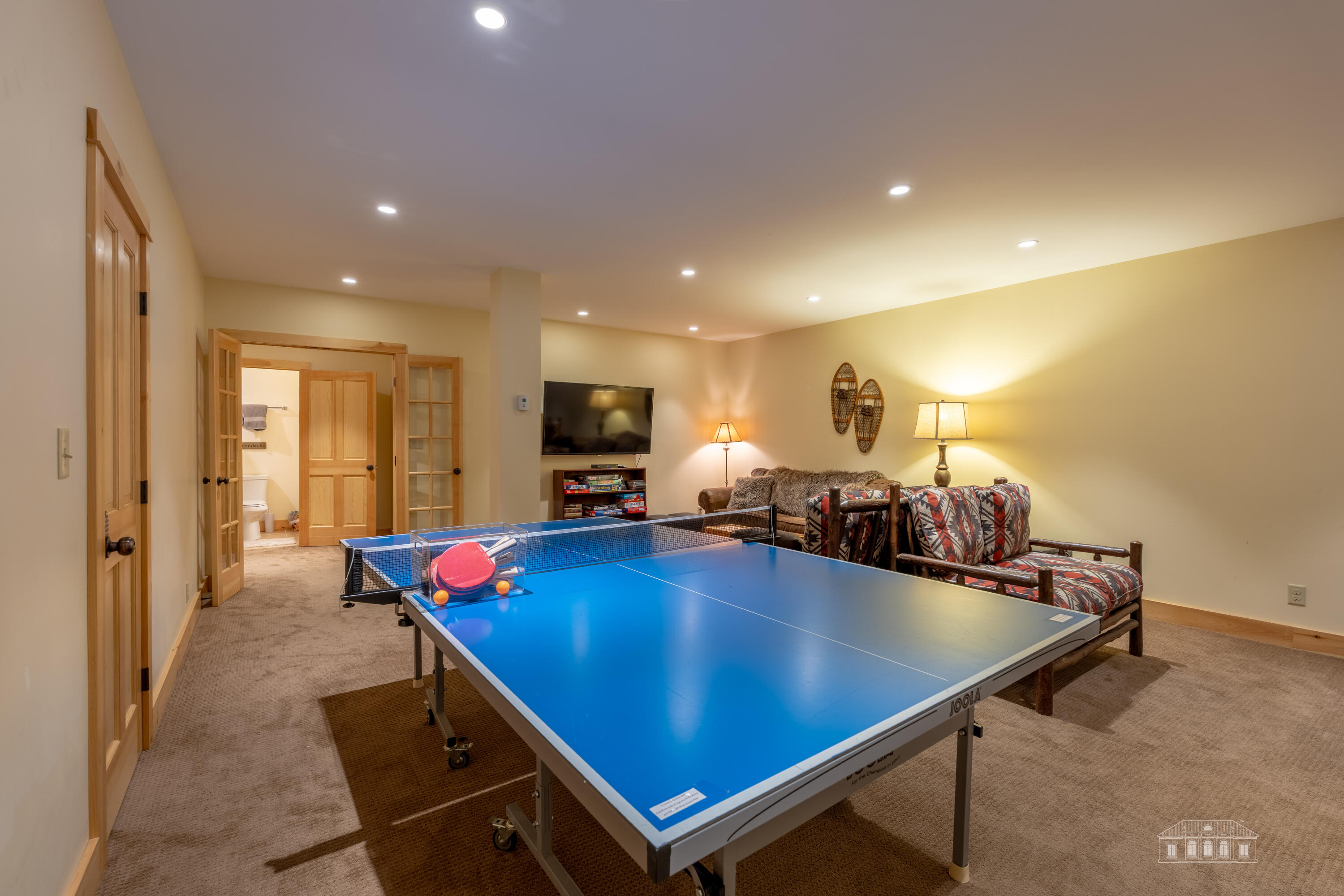 17 Cimarron Trail Lake Placid NY 12946
