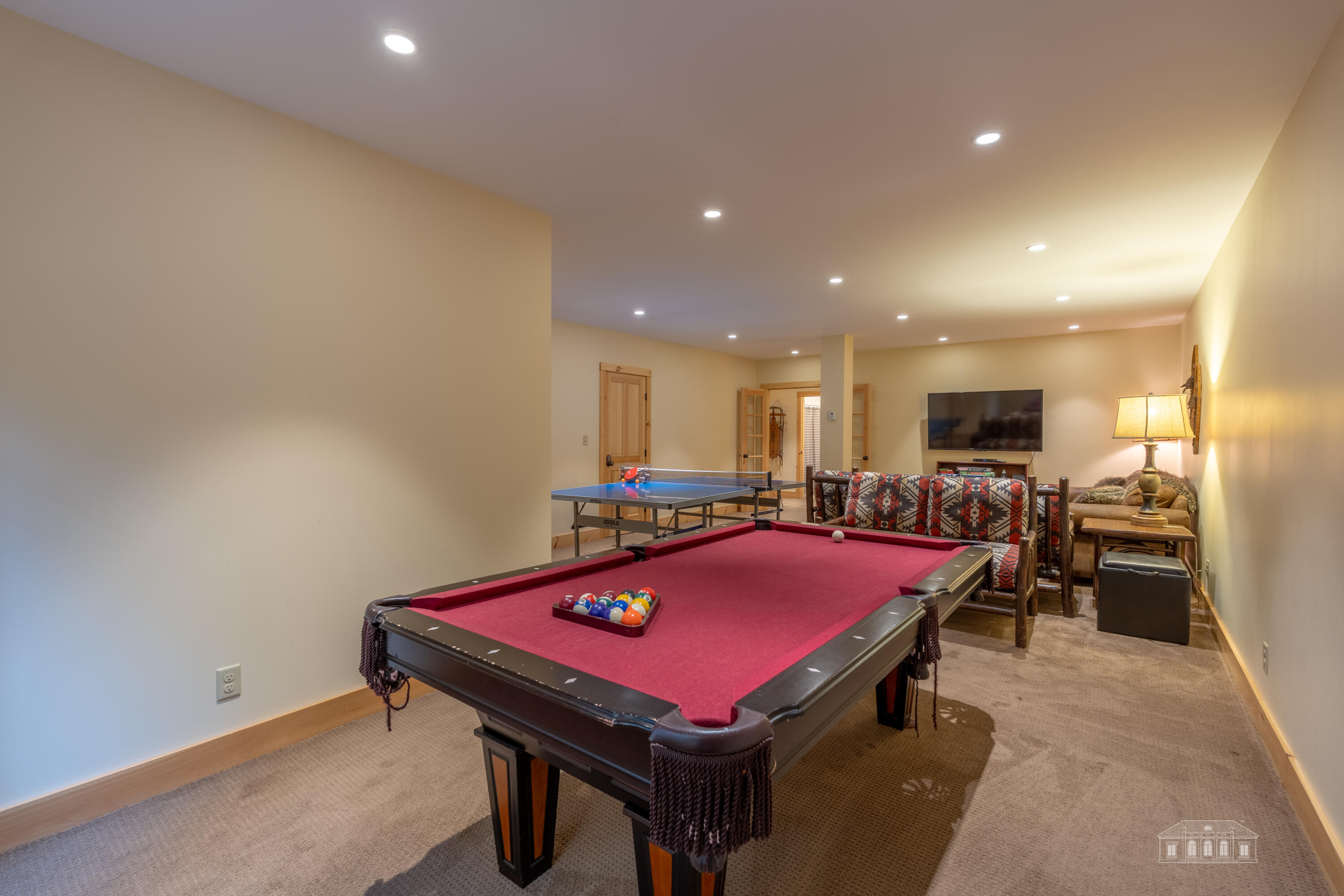 17 Cimarron Trail Lake Placid NY 12946