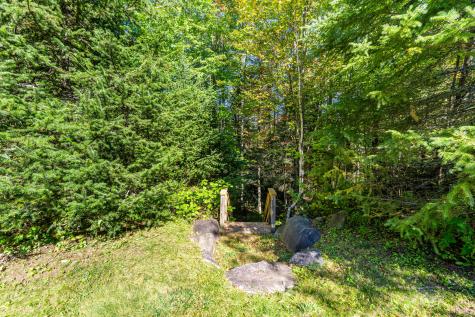 17 Cimarron Trail Lake Placid NY 12946