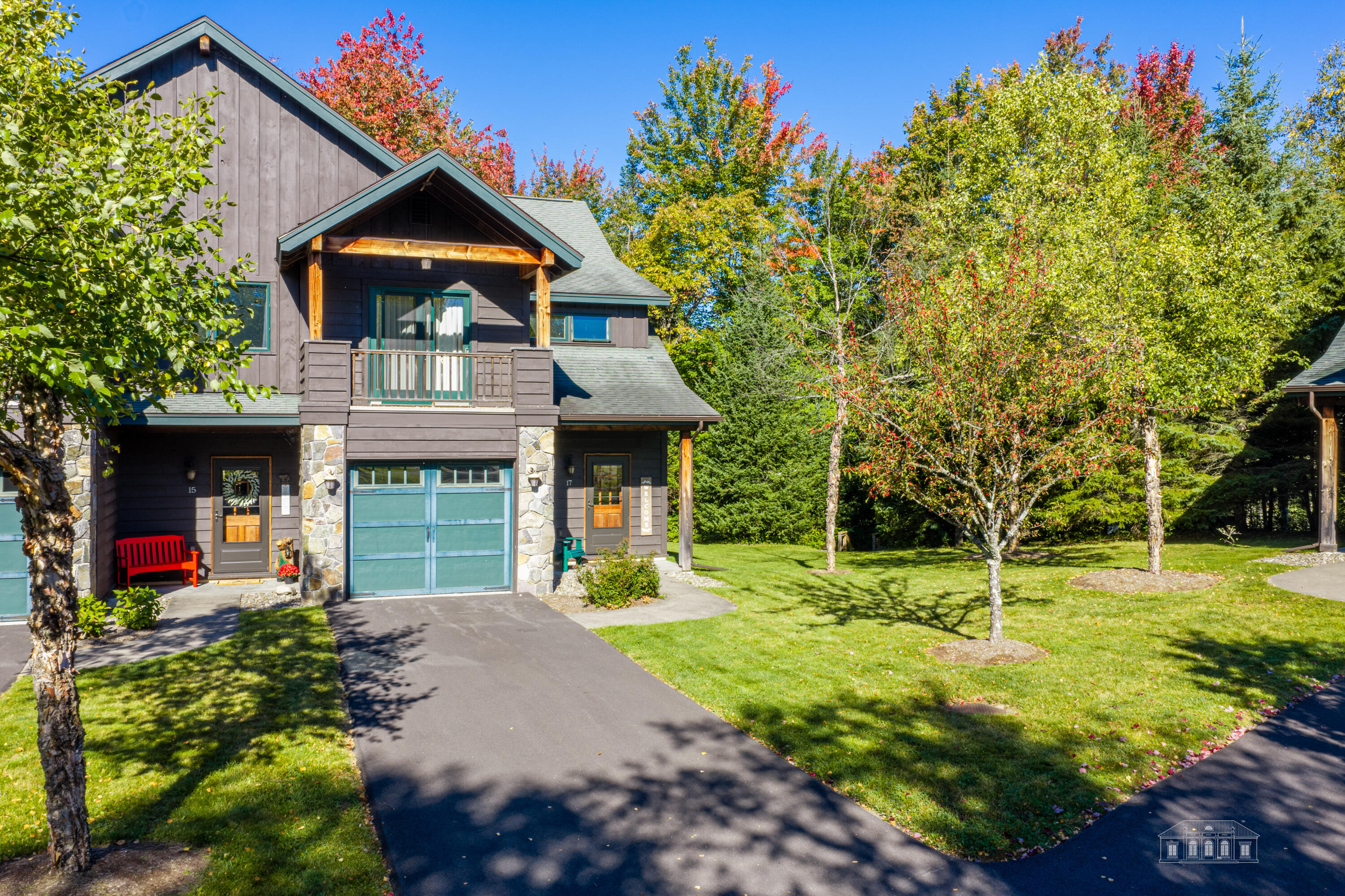 17 Cimarron Trail Lake Placid NY 12946
