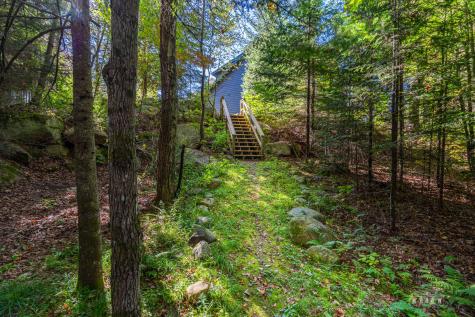 17 Cimarron Trail Lake Placid NY 12946