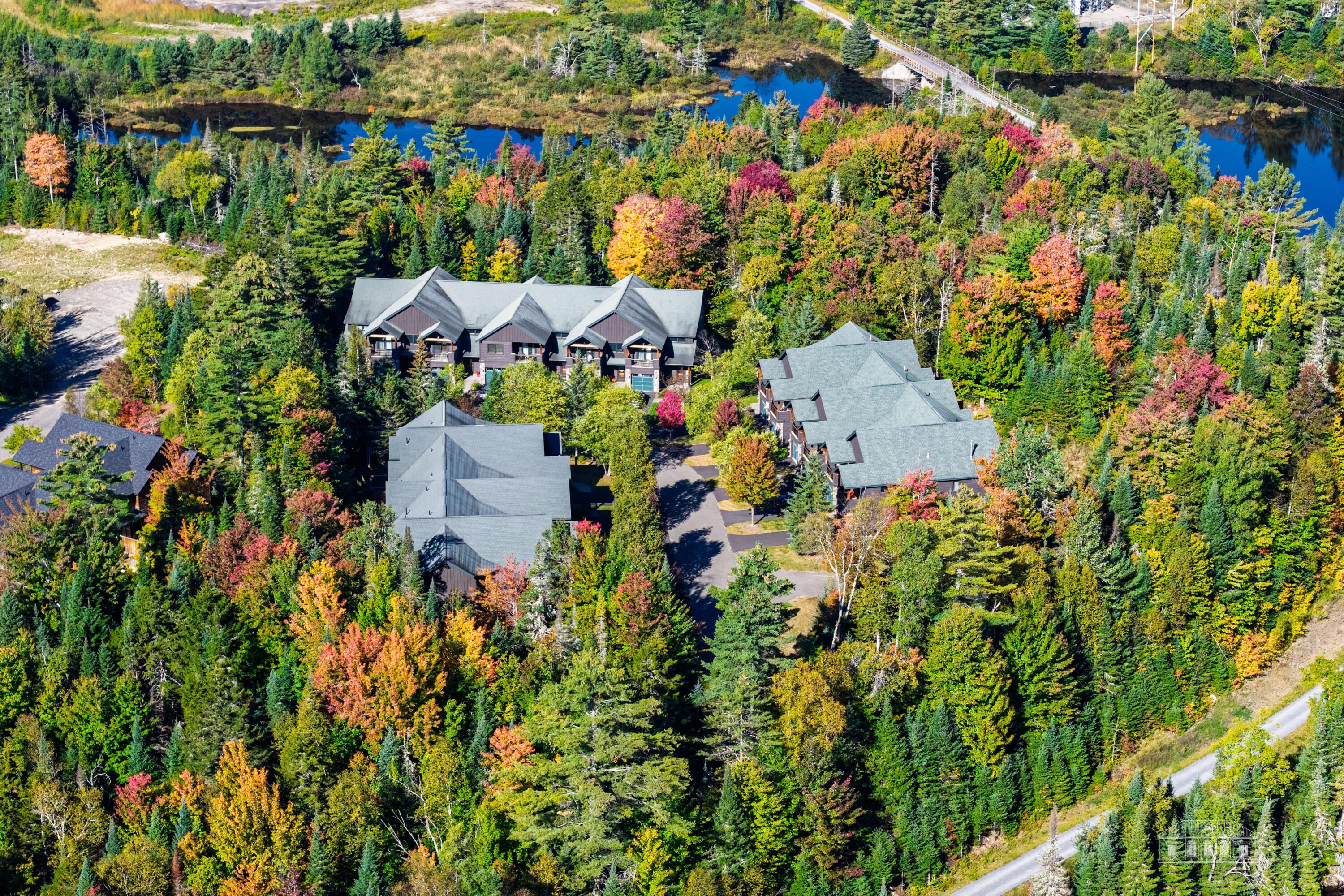 17 Cimarron Trail Lake Placid NY 12946