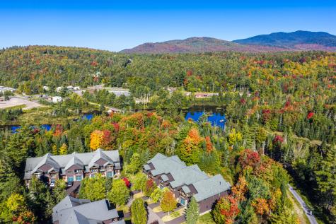 17 Cimarron Trail Lake Placid NY 12946