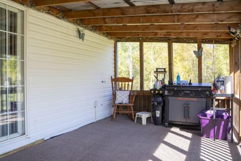 7 Arrowhead Drive Morrisonville NY 12962