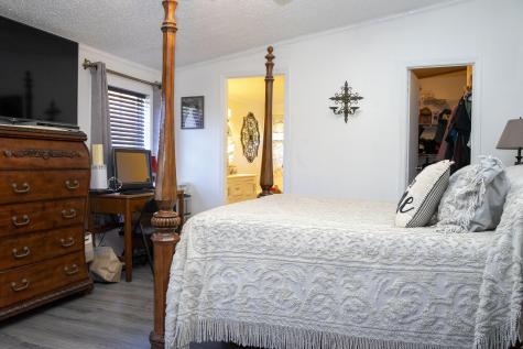 7 Arrowhead Drive Morrisonville NY 12962