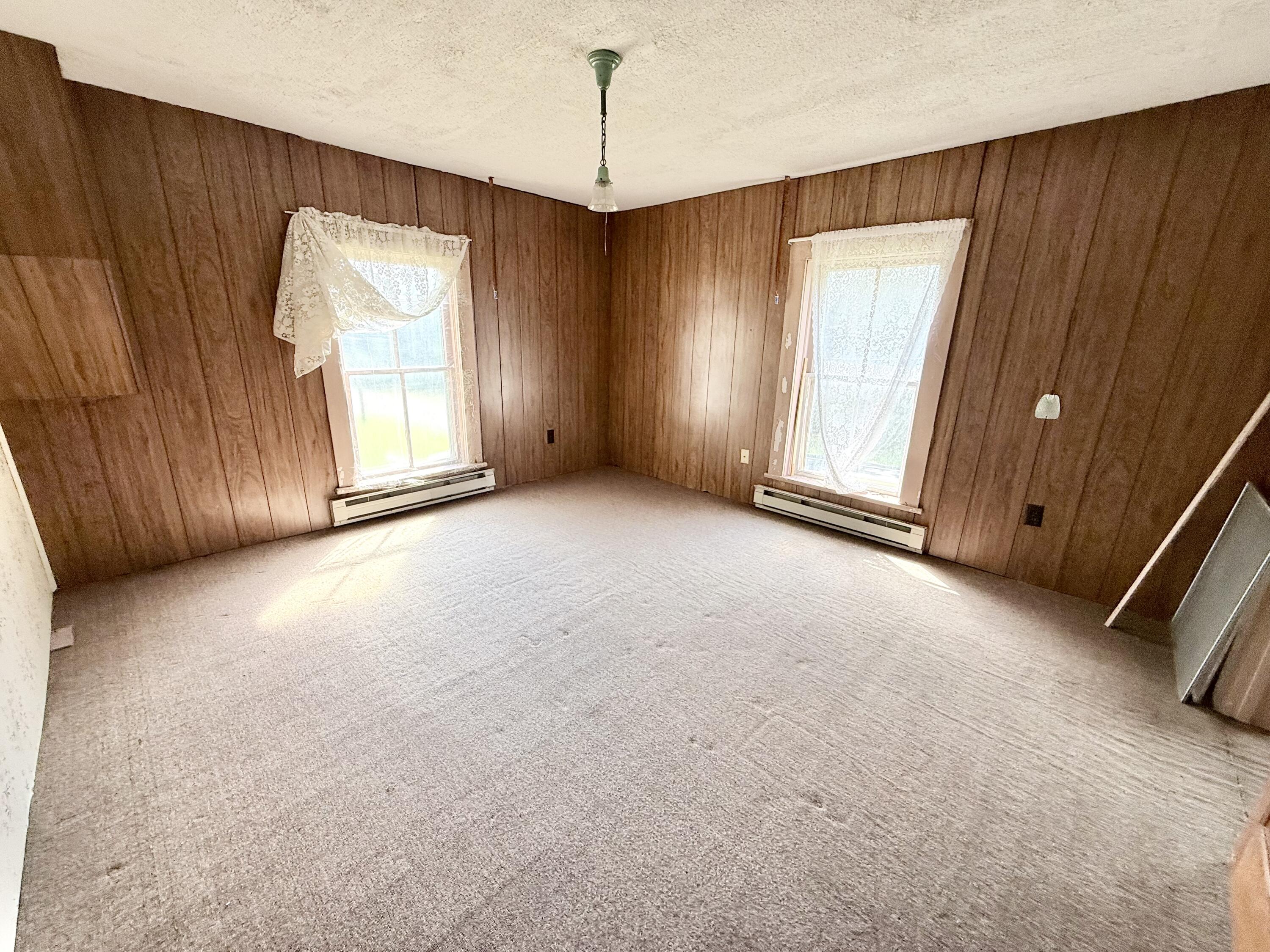 1458 Route 3 Morrisonville NY 12962