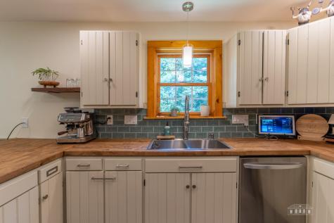 42 Whiteface Lane Bloomingdale NY 12913
