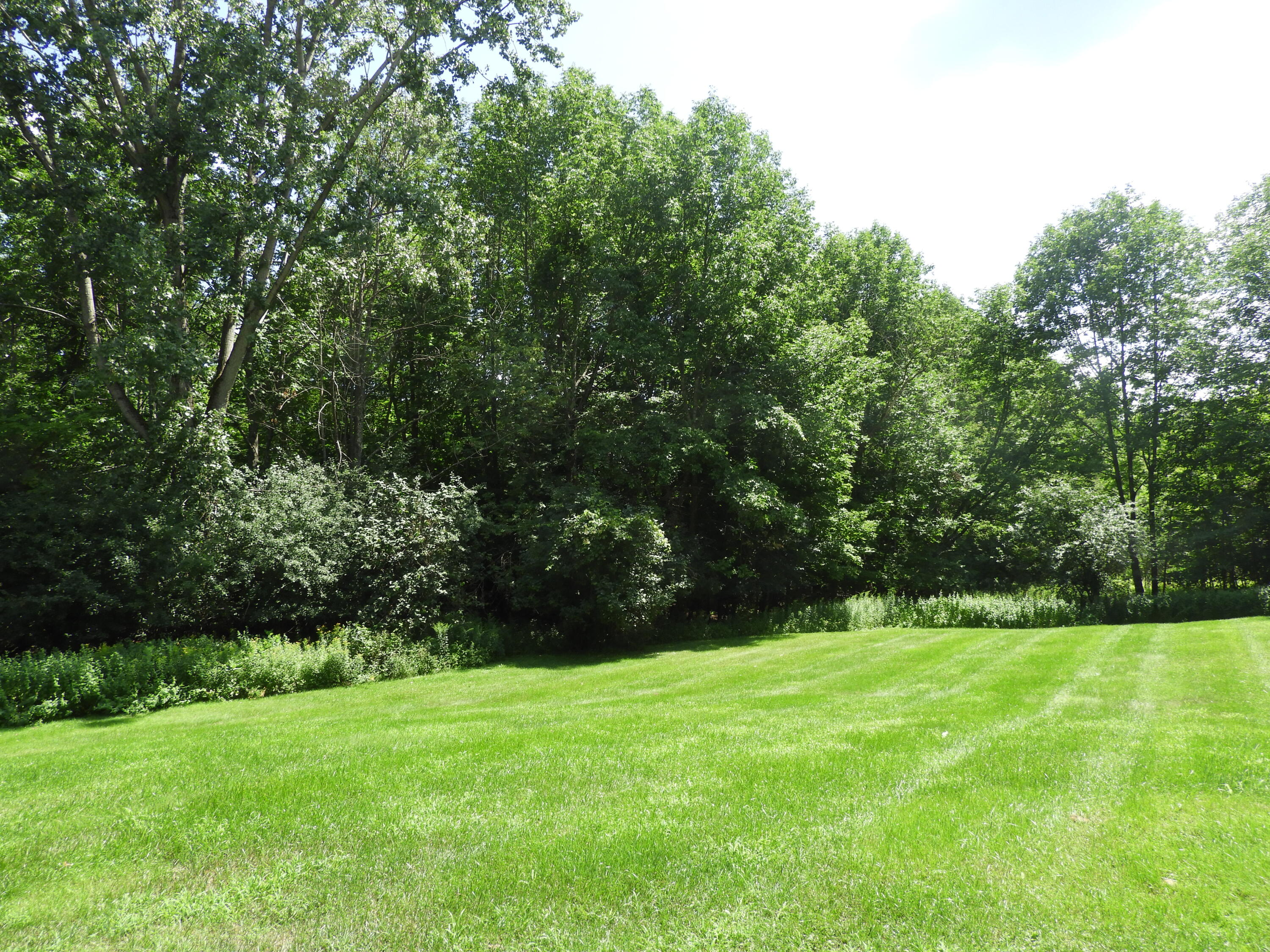 33 Alfreda Court Morrisonville NY 12962