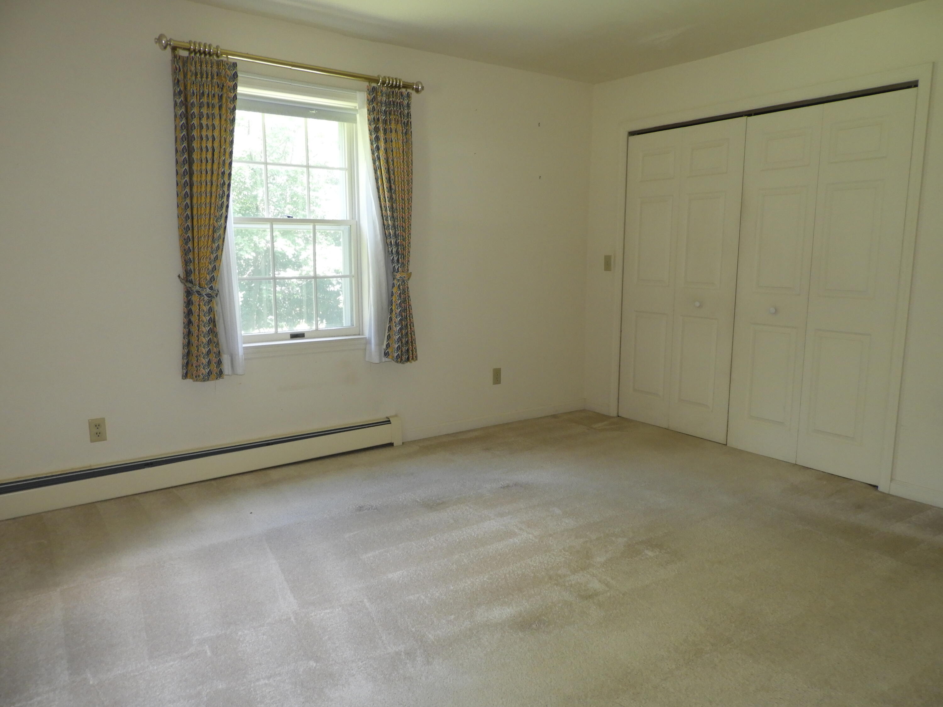 33 Alfreda Court Morrisonville NY 12962