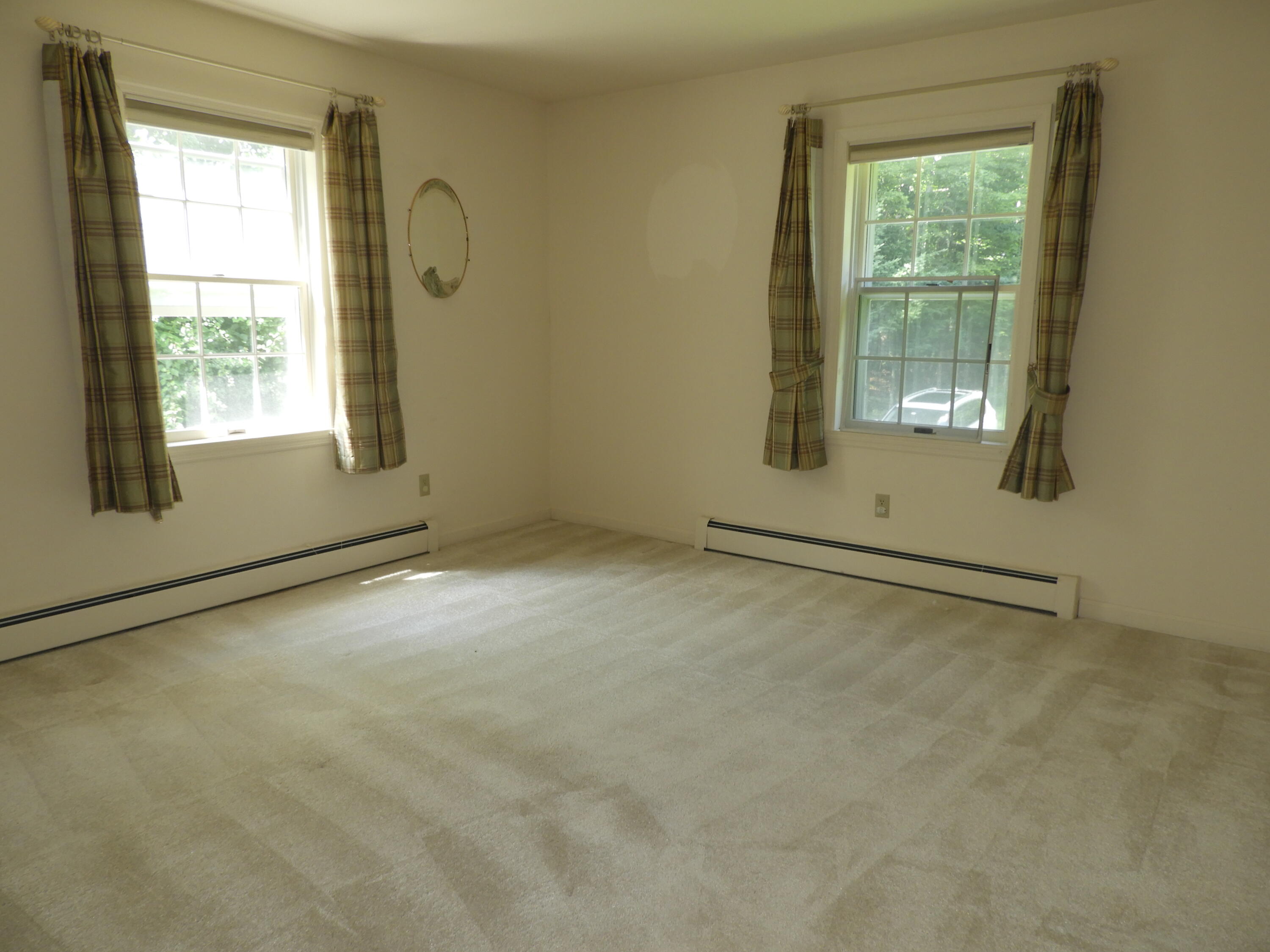 33 Alfreda Court Morrisonville NY 12962