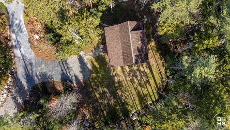11 Lambs Way Lake Placid NY 12946