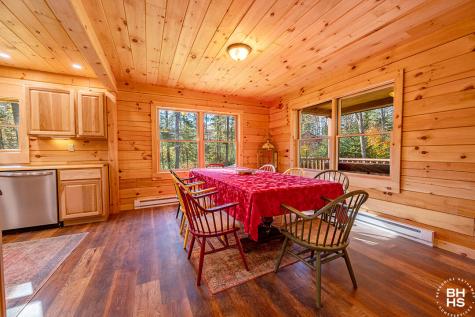 11 Lambs Way Lake Placid NY 12946