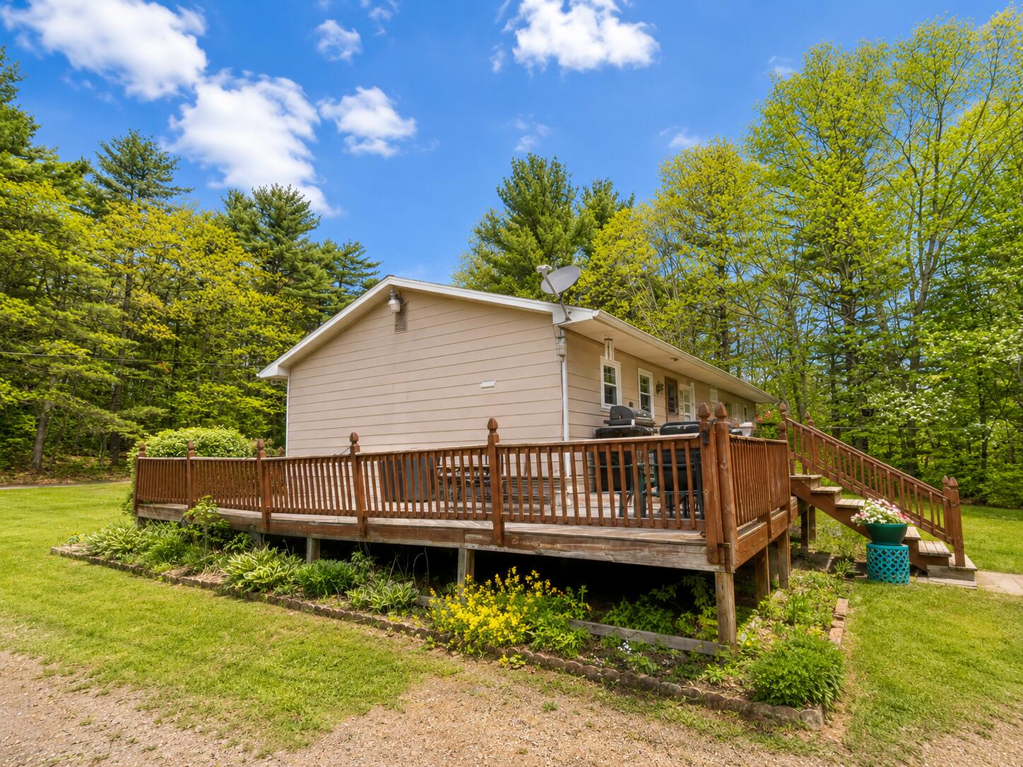 13 Little Bear Way Peru NY 12972