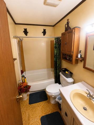 13 Little Bear Way Peru NY 12972