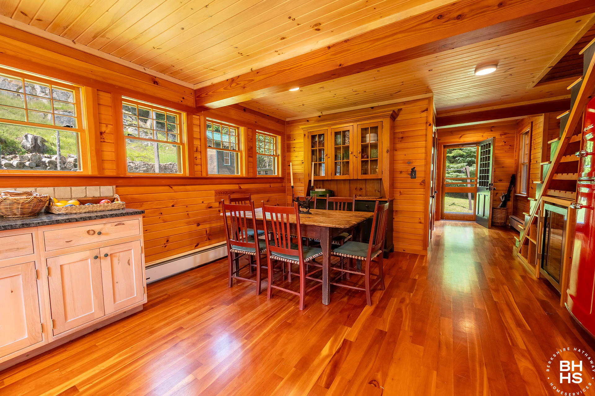 12 George & Bliss Lane Lake Placid NY 12946