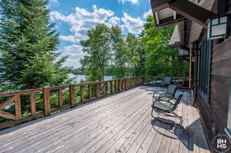 12 George & Bliss Lane Lake Placid NY 12946