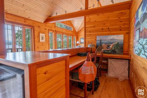 12 George & Bliss Lane Lake Placid NY 12946