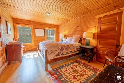 12 George & Bliss Lane Lake Placid NY 12946