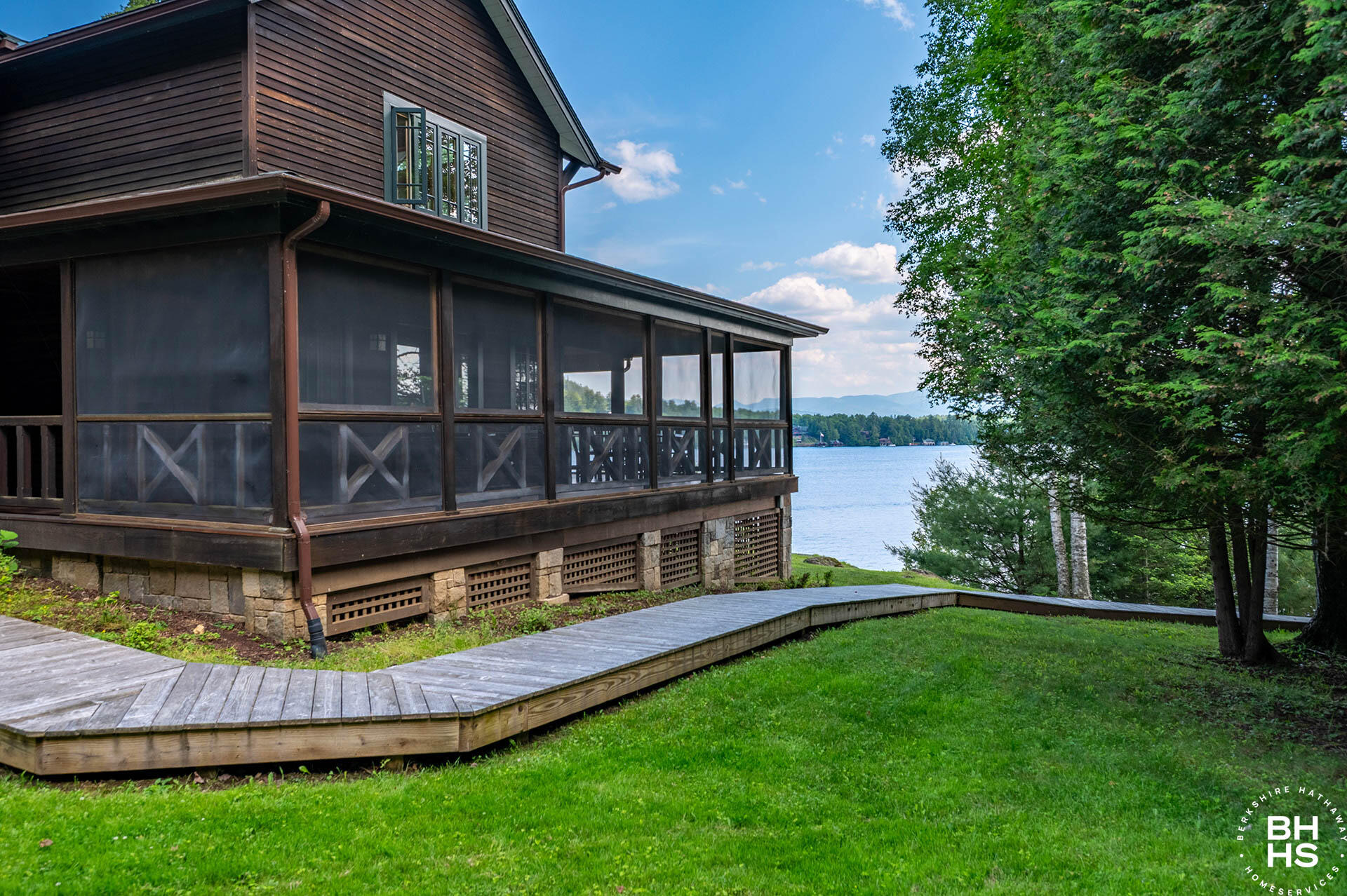 12 George & Bliss Lane Lake Placid NY 12946