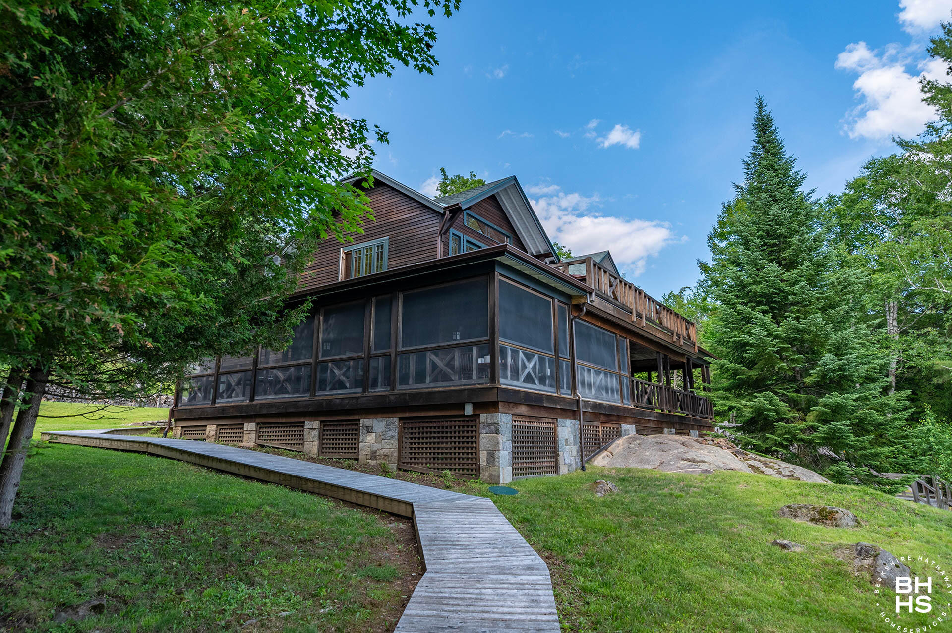 12 George & Bliss Lane Lake Placid NY 12946