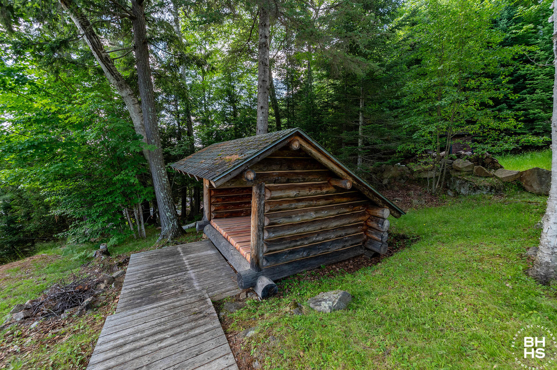 12 George & Bliss Lane Lake Placid NY 12946
