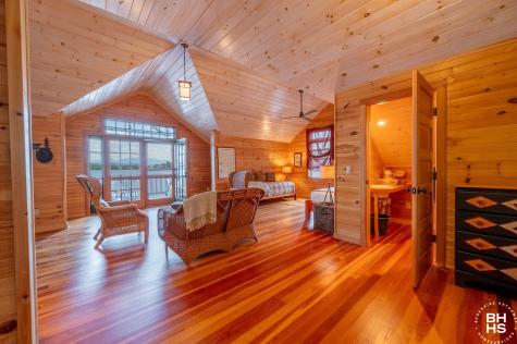 12 George & Bliss Lane Lake Placid NY 12946