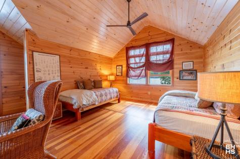 12 George & Bliss Lane Lake Placid NY 12946
