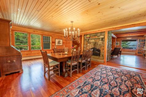 12 George & Bliss Lane Lake Placid NY 12946