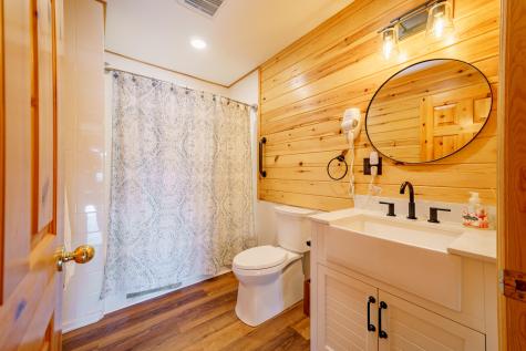 19 Danielle Road Jay NY 12941
