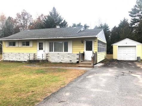 35 Pine Street Keeseville NY 12944
