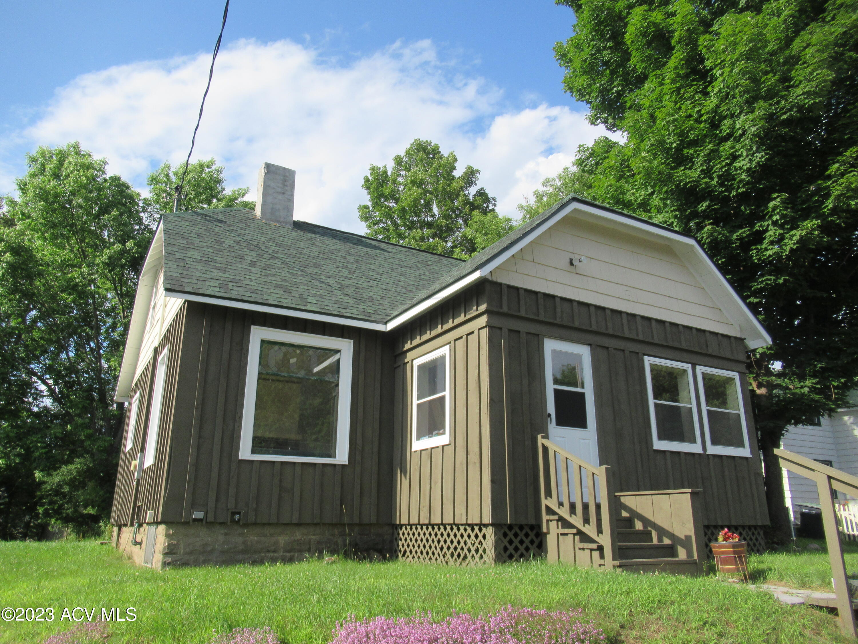 13 Pontiac Street Saranac Lake NY 12983
