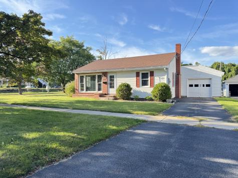 8 Bailey Avenue Plattsburgh NY 12901