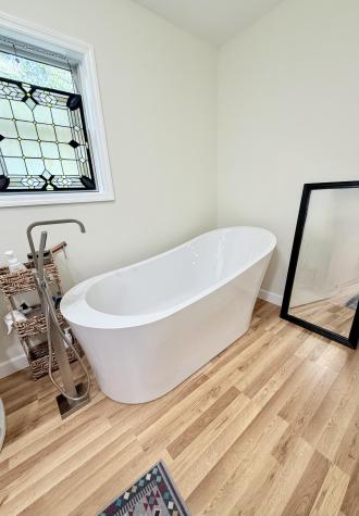 16 Ollivetti Place Plattsburgh NY 12901