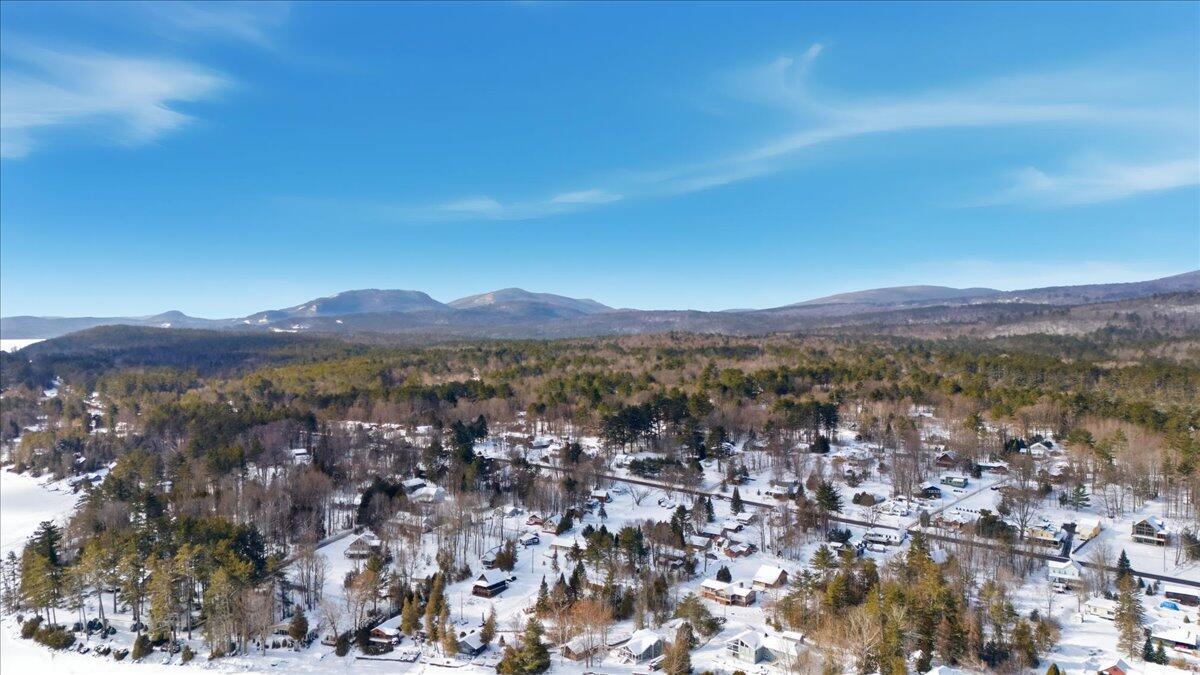 17 Easy Street Schroon Lake NY 12870