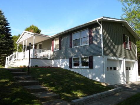2 Linda Lane Plattsburgh NY 12901
