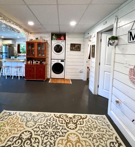 606 Us Route 9 Keeseville NY 12944