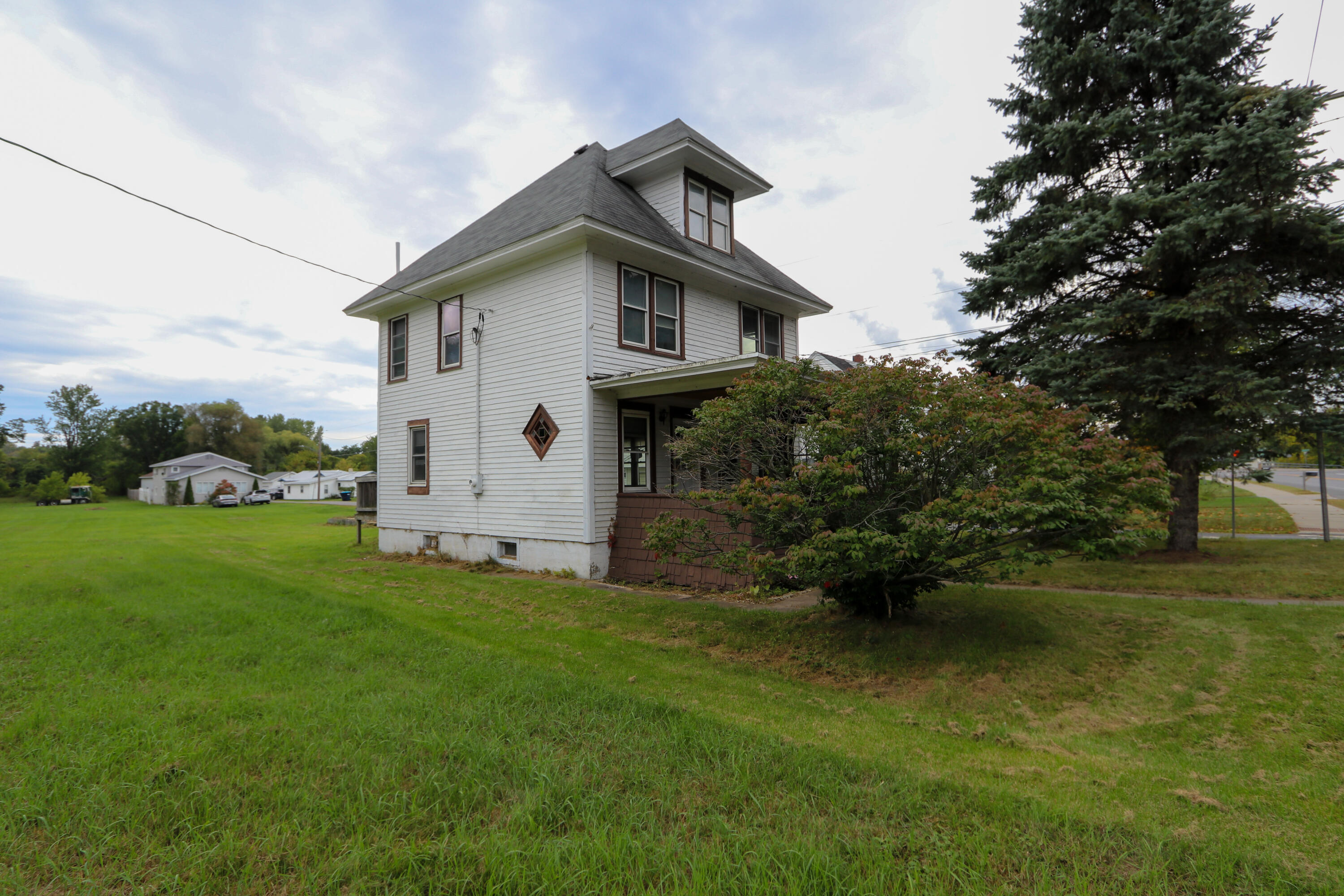 1984 Route 22b Morrisonville NY 12962