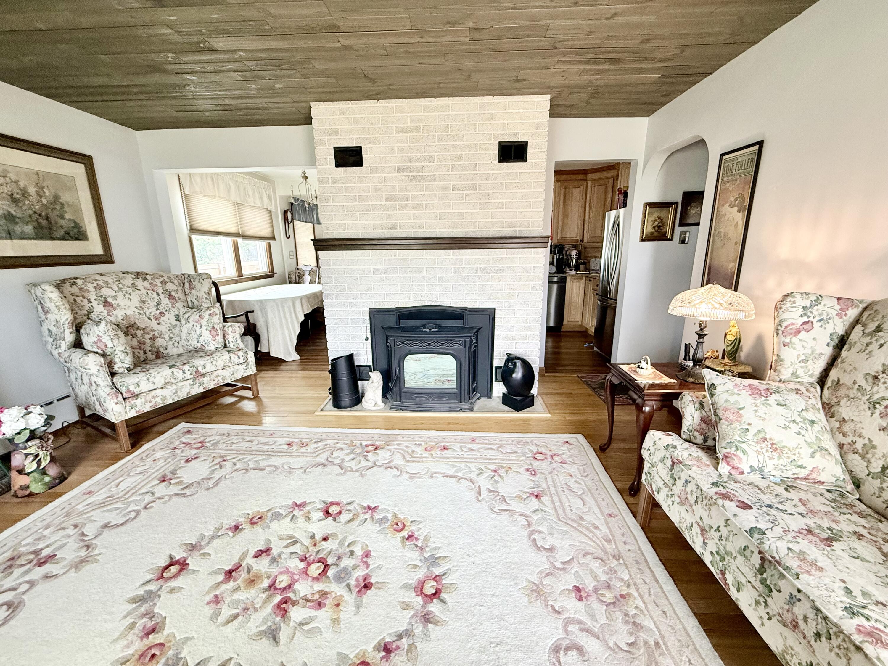 83 Bailey Avenue Plattsburgh NY 12901