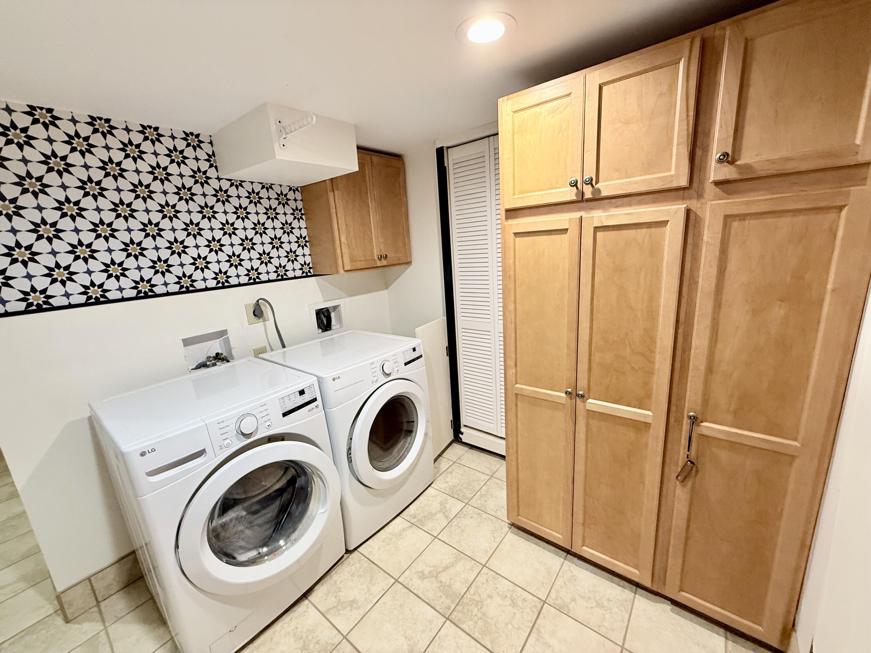 83 Bailey Avenue Plattsburgh NY 12901