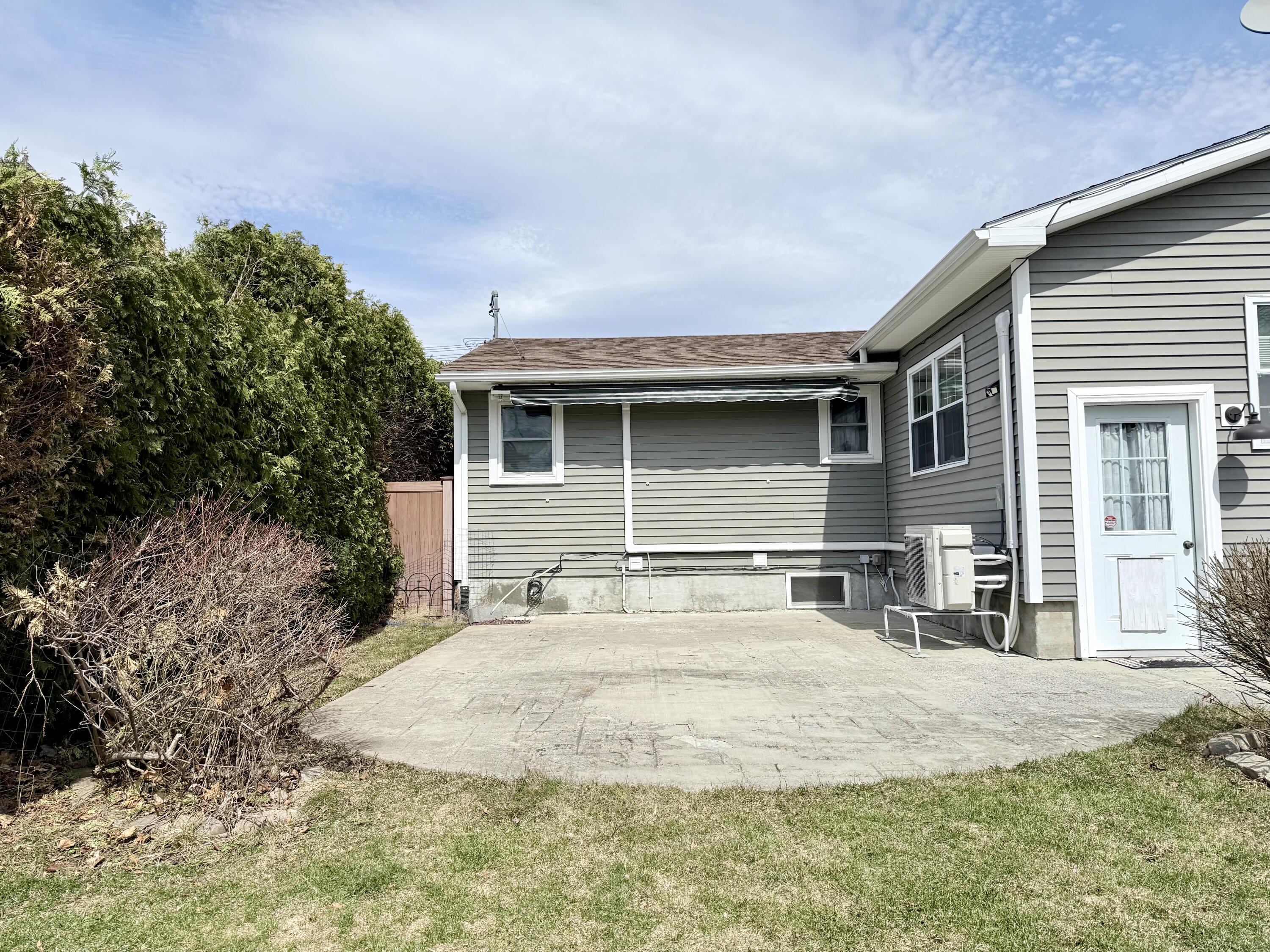 83 Bailey Avenue Plattsburgh NY 12901