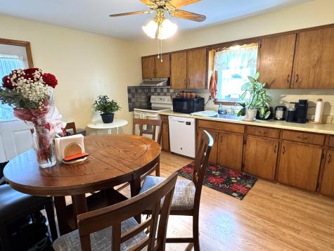 8 Phillips Avenue Rouses Point NY 12979
