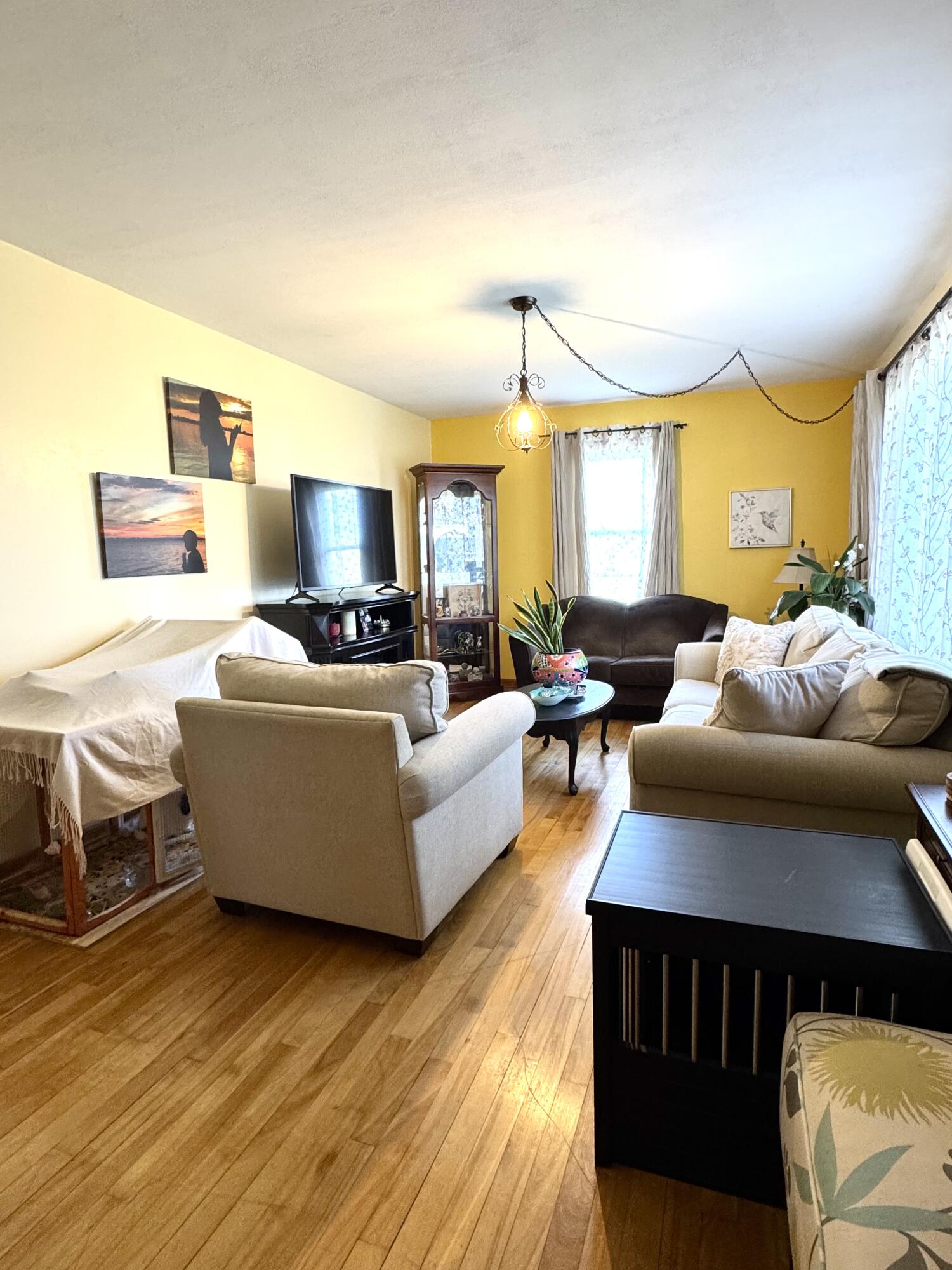 8 Phillips Avenue Rouses Point NY 12979
